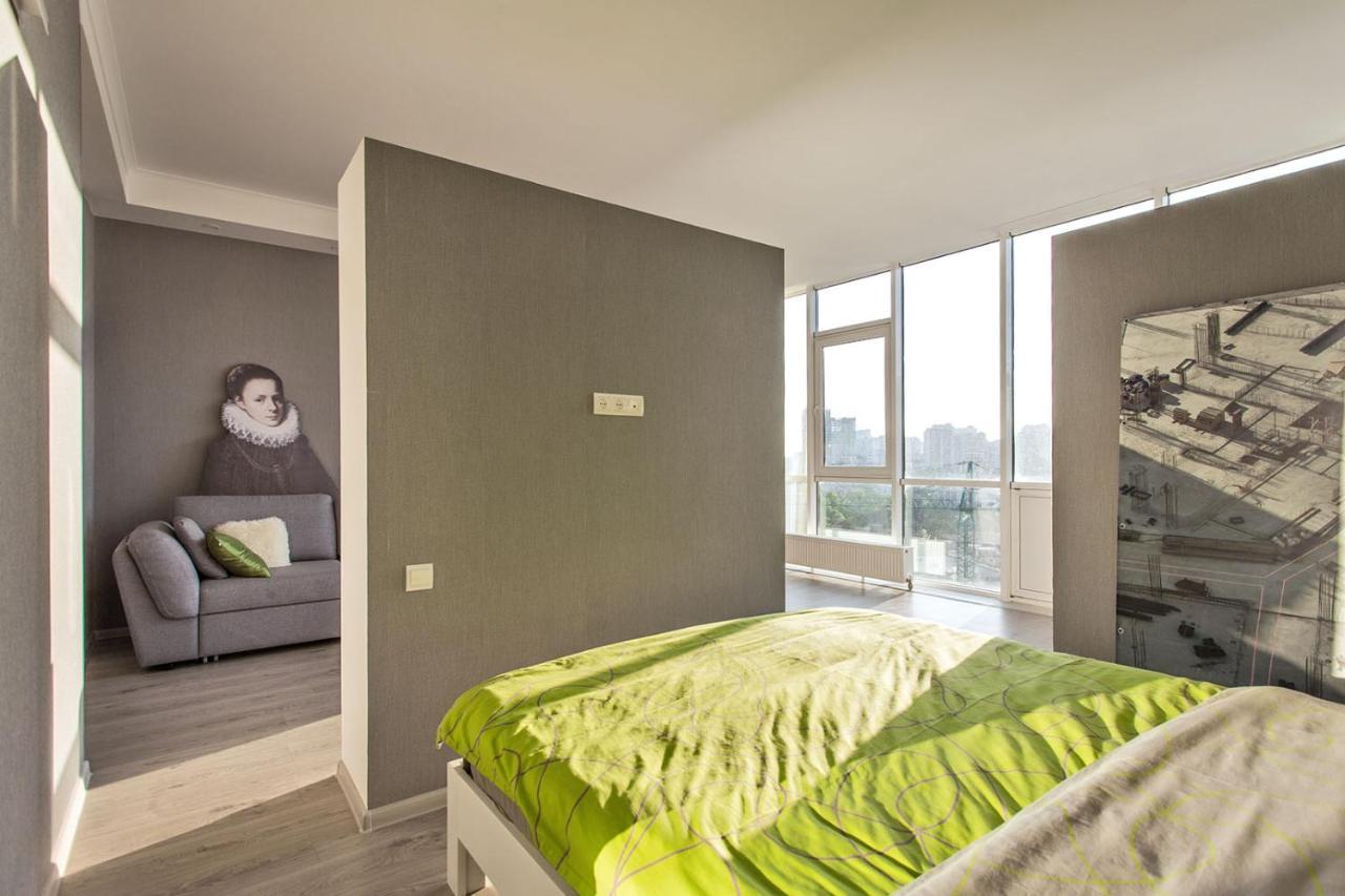 Gagarin Plaza Apartment 70 Square Metres On 12Th Floor Одесса Экстерьер фото